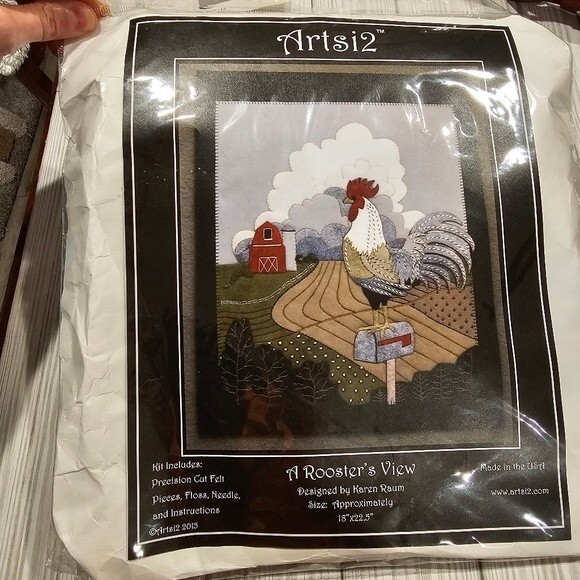 Felt Rooster With A View Wallhanging Craft Kit Chickens Country Decor Art - Picture 1 of 5